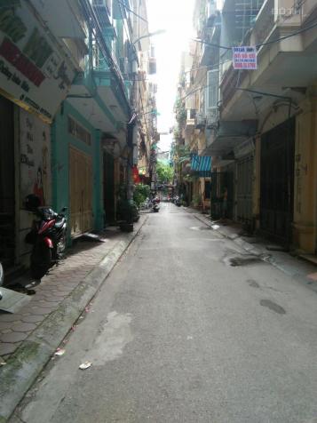 Bán nhà ngõ 1 phố Nguyễn Khánh Toàn 40m2 x 5T, cách phố 30m ngõ rộng 3m, giá 5,8tỷ, LH 0904222012 13472975