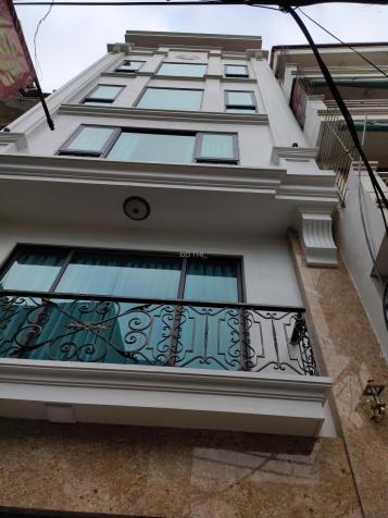 Chính chủ bán gấp nhà mặt phố khu Nguyễn Khánh Toàn, DT 100 m2 x 6T, giá 43 tỷ 13477307
