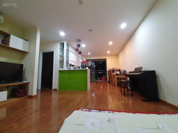 Chính chủ cho thuê gấp căn hộ chung cư phố Láng Hạ, 85m, 2PN, giá 8tr/ tháng 13480606