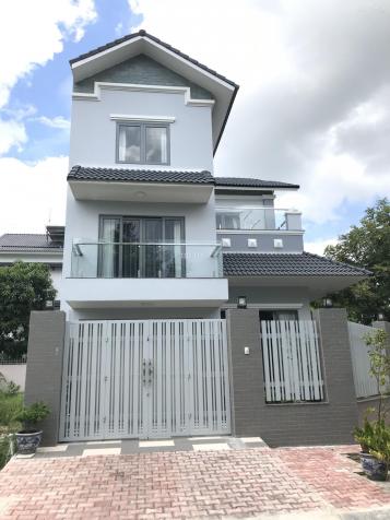Chính chủ bán một nền đất biệt thự khu dân cư 13E Intresco Phong Phú, Nguyễn Văn Linh giá rẻ 13482224