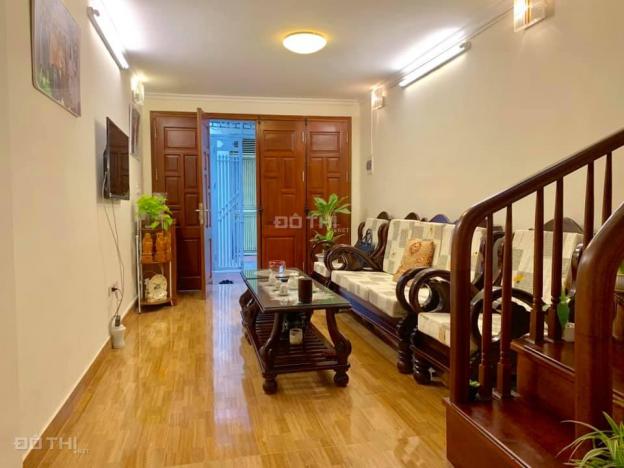 Nhà ngay sát mặt phố Kim Mã, Ba Đình, 35m2, giá 2 tỷ 7 13485090