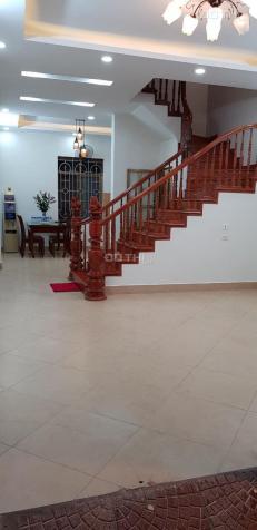 Bán nhà riêng khu Kim Đồng, 48m2, 4 tầng, 3 mặt thoáng, MT 4m, nhà đẹp ở luôn. LH 0853592958 13487780