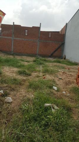 Gia đình đang kẹt tiền cần bán gấp 215m2 đất vườn, giá 450 triệu cách QL N2 100m SHR 13493067