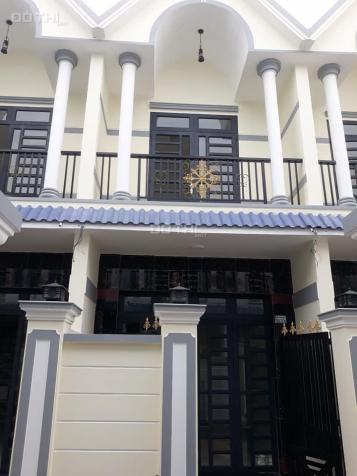 Nhà mới xây (1 trệt, 1 lầu)80m2, TT 750tr, giá 100%, SHR, bao sang tên 0902160844 13495241