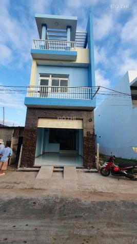 Bán nhà mặt tiền đường Nguyễn Sáng 1 trệt 2 lầu tại khu phố 3, phường 5, thành phố Mỹ Tho 13501936