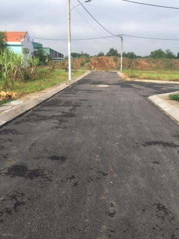 Bán lô đất thổ cư 5x20m, đường Lê Văn Lương. Sổ hồng riêng, hẻm xe hơi - Giá: 2,3 tỷ 13462867