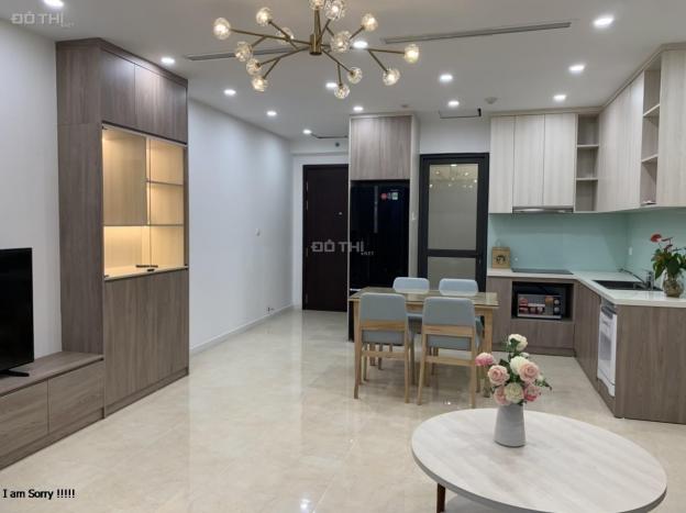 Thuê ngay, căn hộ 2 ngủ 61 m2 tại Vinhomes D'Capitale full nội thất cao cấp, giá giảm còn 13tr/th 13508469