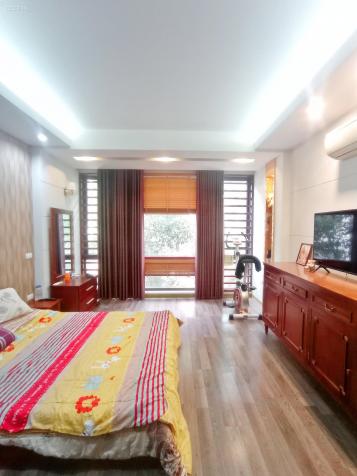 Hơn 2 tỷ nhà Mỗ Lao, Hà Đông, 45 m2, 4T, MT 3.4m về ở luôn 13511234