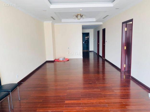 Cuối năm cho thuê gấp căn hộ cao cấp Royal City 93m2 2PN phù hợp ở gia đình hoặc vp giá sốc 13512331