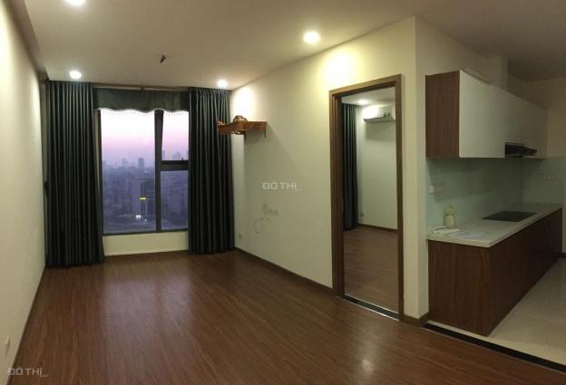 Chính chủ cần bán căn hộ 95m2, tại Eco Green Nguyễn Xiển, giá 2,8 tỷ, LH: 0976991098 13512580