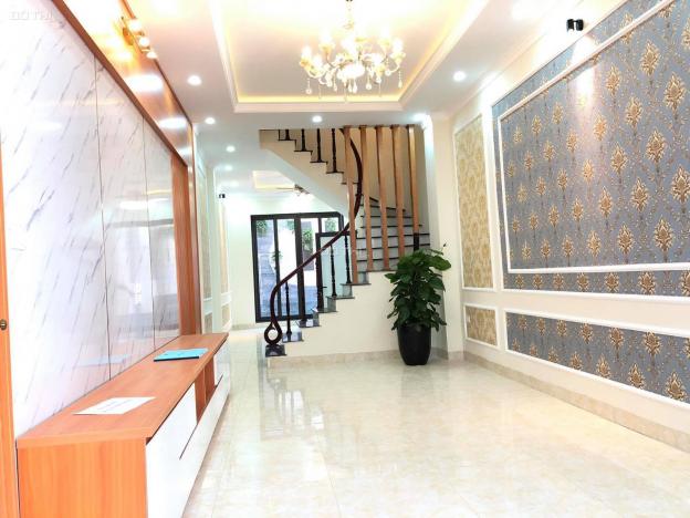 Cần bán gấp nhà mới, Phố Hào Nam, Quận Đống Đa, mặt tiền 4,8m nhà 4 tầng 46m2, 3 tỷ 750 triệu 13515579