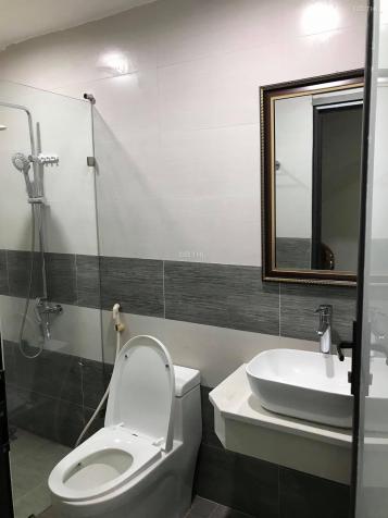 Bán nhà ngõ phố Thịnh Hào - Hàng Bột, 46m2 x 5T mới đẹp long lanh, ô tô gần nhà, giá 3,6 tỷ 13519179