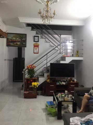 Cho thuê nhà HXH Nguyễn Trãi, DT 4x12m, nhà 1 lầu, 2 phòng ngủ, giá 9.5 triệu/tháng 13540875