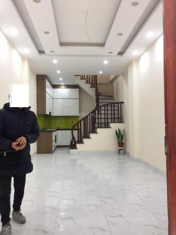Cho thuê nhà riêng mới xây ở Nguyễn văn cư 5 tầng đồ cơ bản ở làm vp, bán hàng online 13541148