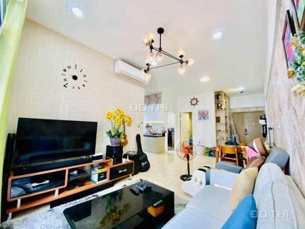 Cần tiền bán căn góc 2PN, block A CC Luxgarden Q7, nhà đầy đủ nội thất như hình 13549563