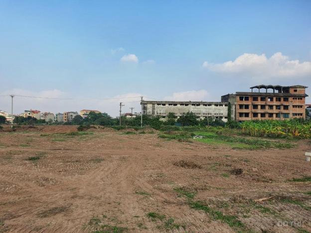 Cho thuê 70000m2 diện tích đất làm bãi tập kết xe, VLXD tại Long Biên, Hà Nội liên hệ 0919168316 13553223