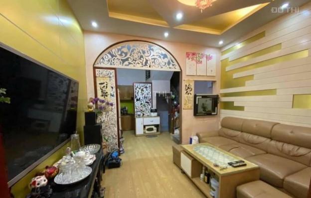 Nhà gần Royal, đẹp xuất sắc, 3PN, đủ đồ, ô tô sát nhà. - Cho thuê nhà đường Nguyễn Trãi 13554368
