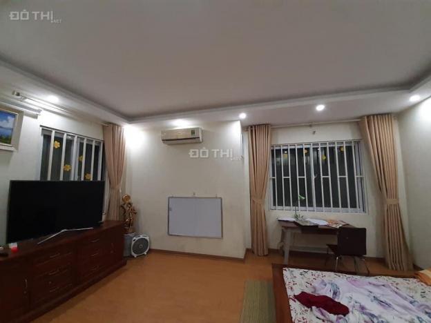 Nhà đẹp Nguyễn Văn Cừ: 400m tới c Chương Dương, 10 vào phố, 38m2, chỉ 3 tỷ, Mr Tấn: 0357*629*628 13555855