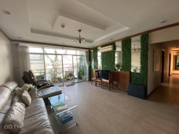 Cho thuê căn hộ Hoàng Anh River View tầng thấp với diện tích 177.85m2 có 4 phòng ngủ, 3 phòng tắm 13556452