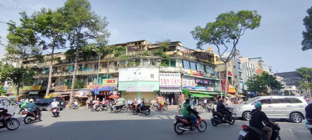 Cho thuê nhà góc 2 MT Nguyễn Tri Phương + Trần Phú, Quận 5, DT: 8x20m, lầu: 12x20m 13569967