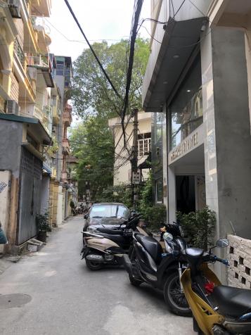 Cho thuê căn hộ 70m2 cao cấp full nội thất tại Tạ Quang Bửu 13155352