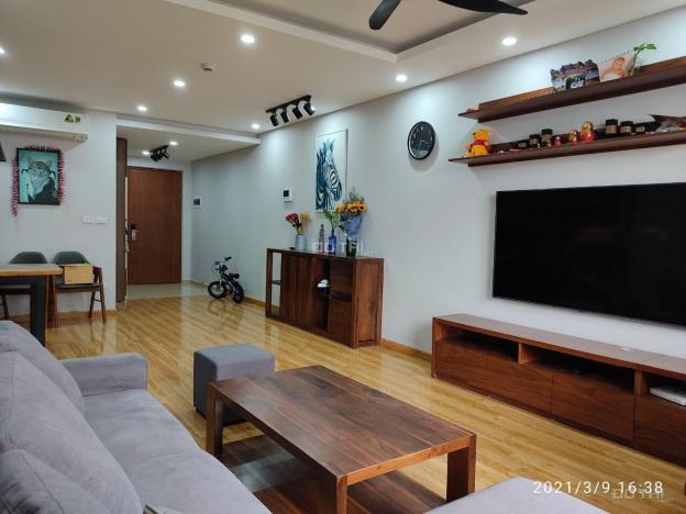 Chính chủ cần bán căn góc 122m2 tại chung cư Thống Nhất Complex 82 Nguyễn Tuân. 3 phòng ngủ 13571831