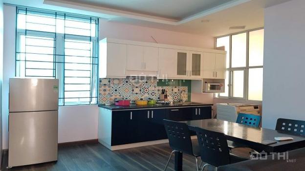 Cho thuê căn hộ tại Văn Cao, Ba Đình, 85m2, 2PN, đầy đủ nội thất hiện đại, sáng thoáng, ban công 13574552