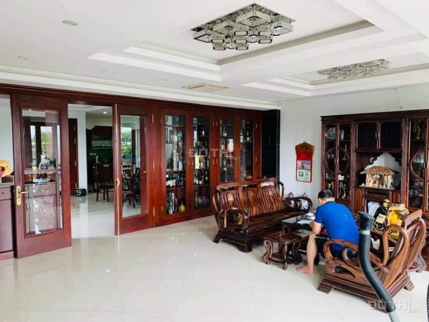 Siêu phẩm Đống Đa, bán nhà mặt phố Hồ Ba Mẫu view hồ 9 tầng thang máy giá 69 tỷ 13575505