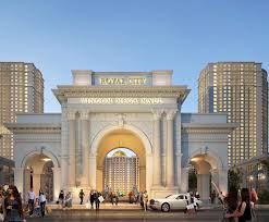 Cho thuê lô góc chân đế siêu đẹp Royal City, mặt tiền lô góc quay ra quảng trường 13577830