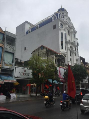 Chính chủ cho thuê nhà 4 tầng mặt phố Lê Hoàn, Tp. Thanh Hóa, giá tốt 13580045