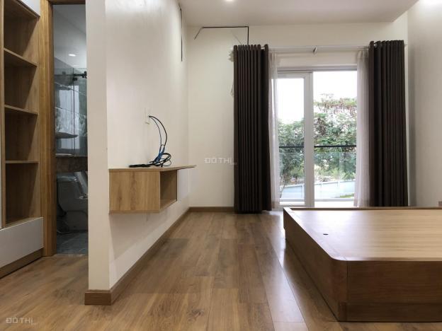 Cho thuê gấp nhà phố Khang Điền 5x15m, full nội thất, mới đẹp, hướng ĐN, giá 12tr/tháng (bao phí) 13582556