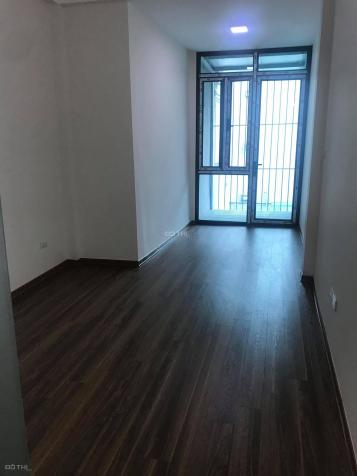 Bán nhà Thanh Xuân DT 42m2, 5T. MT 5.9m, giá 4 tỷ 13587741