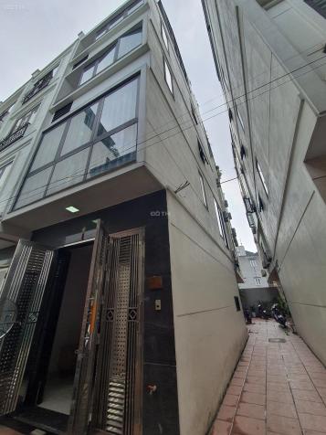 Bán nhà phố Việt Hưng, lô góc, 5 tầng 31m2, 20m ra đường ô tô tránh. Giá 2.9 tỷ 13587824