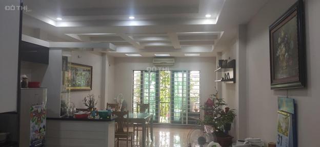 Hoàng Cầu - thang máy - ôtô tránh - kinh doanh: 52m2, 7T, MT 4.2m, 16 tỷ. 0902236988 13599608