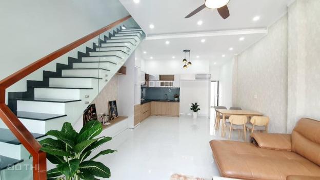 Căn nhà sổ riêng đẹp nằm ngay trung tâm Thuận An, Bình Dương với mức giá ưu đãi 13602494