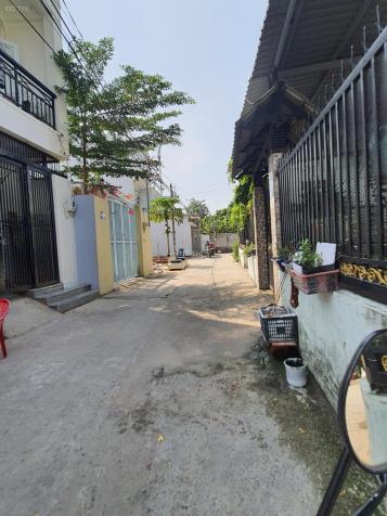 Bán đất hẻm 71 đường Cây Keo, P. Tam Phú, Thủ Đức, DT 96.1m2 (4,4 x 20m) giá 4,95 tỷ 13604265