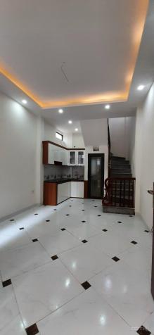 Cần bán căn nhà mới 3.5T*30.2m2 tại La Phù, cách Aeon Hà Đông 1.5km, giá 1 tỷ 550, 0989501833 13605609