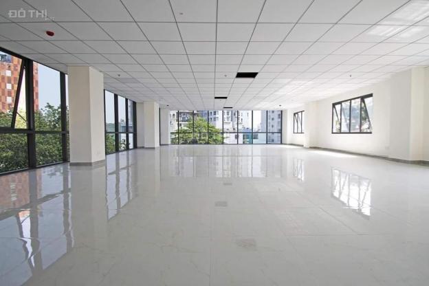 Cho thuê văn phòng 90m2 tại Lê Văn Lương. Giá thuê rẻ nhất khu vực 13606180