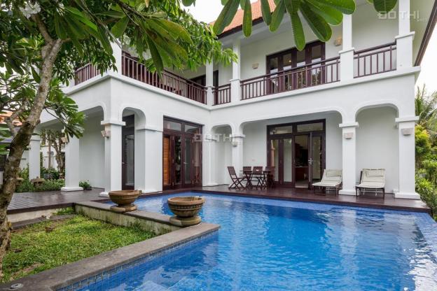 Bán biệt thự Furama Đà Nẵng 3 phòng ngủ rất đẹp, 300m2 giá 25 tỷ có thương lượng 13609566