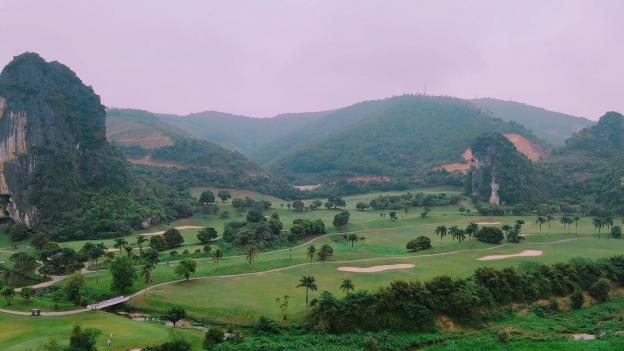 Bán 4.300m2 đất thổ cư view nhìn toàn cảnh sân Golf Phượng Hoàng tại Lương Sơn, Hòa Bình. 13610508