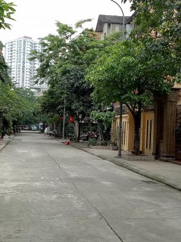 Bán biệt thự khu đô thị 409 Tam Trinh, Hoàng Mai, Hà Nội, diện tích 175m2 nhà đẹp, giá 20.5 tỷ 13438279