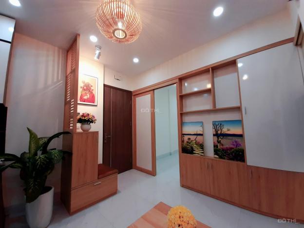 Chính chủ bán chung cư giá rẻ Tôn Thất Tùng, Đống Đa hơn 800tr sổ hồng 13617150