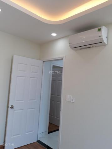 Cho thuê căn hộ cao cấp Quận 7 DT 53m2, nội thất có rèm + máy lạnh + tặng phí QL 13617309