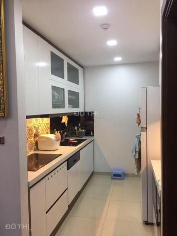 Cắt lỗ căn 3PN, 121m2, cho thuê giá 14 triệu/th ở chung cư Goldmark City, quan tâm ib e ạ 13621569