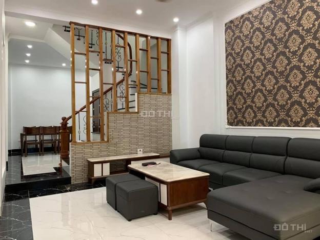 Siêu hiếm, bán nhà Ngọc Lâm, Long Biên, căn góc, MT rộng, 40m2, chỉ 8,3 tỷ 13624515