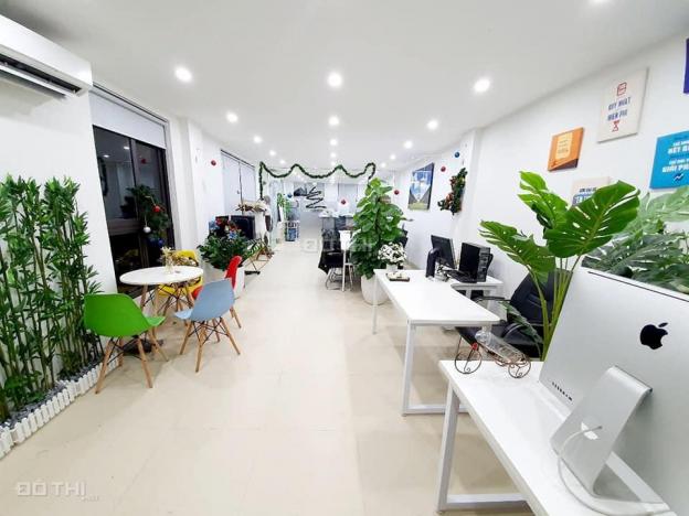 Cho thuê văn phòng mặt phố Nguyễn Lân 85m2, có thang máy, 10 tr/th, décor đẹp 13625725