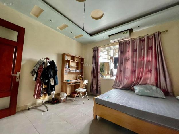Chính chủ bán gấp nhà phố Vũ Xuân Thiều, 2 thoáng 90m2 x 5 tầng, vỉa hè đá bóng, kinh doanh sầm uất 13630066