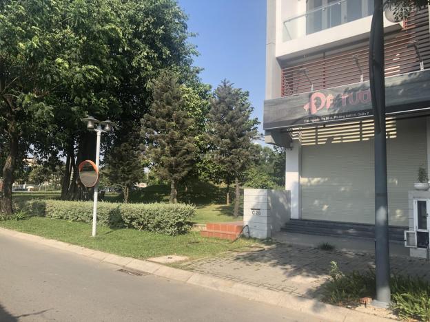 Đất sổ hồng chính chủ Cát Lái quận 2, giá từ 54 tr/m2, đường 12m. Liên hệ 0941112209 12793422