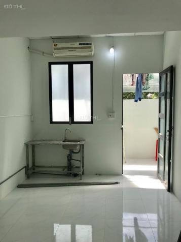 Cho thuê phòng trọ khu Phạm Hữu Lầu Q7 gần căn hộ Belleza Q7 - 25m2 + gắn máy lạnh - gía 2.7tr 13640432