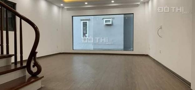 Cần bán gấp nhà Hoàng Hoa Thám sổ đỏ 46m2 5T giá 4 tỷ chính chủ nở hậu 13641912